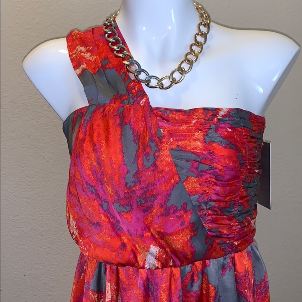 🆕 Go International x Target dress - Picture 2 of 7